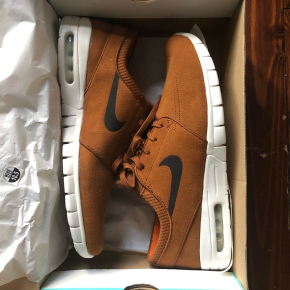 Nike Shoes - Nike Stefan Janoski Max